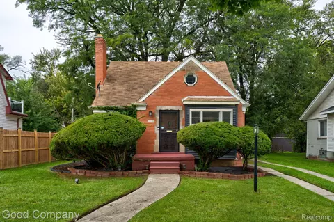 13935 Rutland St, Detroit, MI 48227