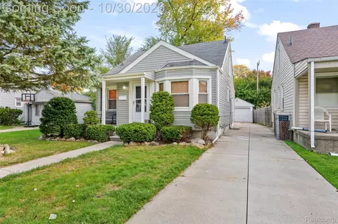 15596 Norborne Ave, Redford, MI 48239