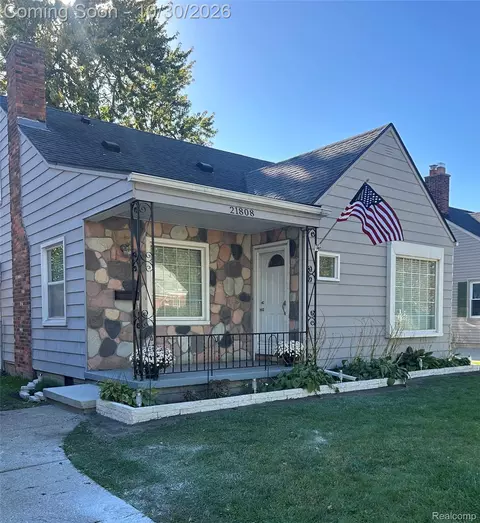21808 Gaukler St, Saint Clair Shores, MI 48080