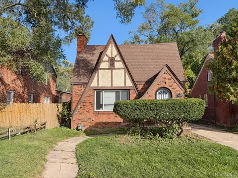 17196 Murray Hill St, Detroit, MI 48235