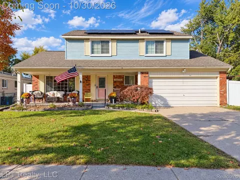 10008 Continental Dr, Taylor, MI 48180