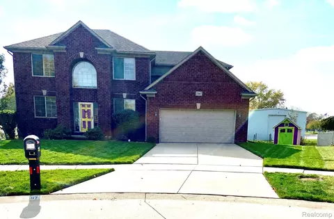 33467 Ashton Dr, Sterling Heights, MI 48312