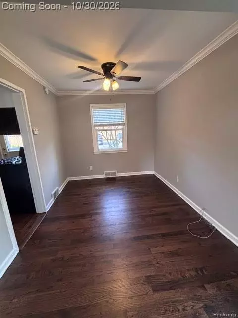 Other - 1722 Graefield Rd Apt Rd #46, Birmingham, MI 48009 photo 3 of 41