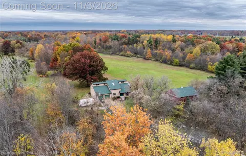 4700 Stanley Rd, Oregon, MI 48421