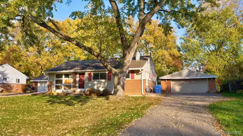 722 Sheryl Dr, Waterford, MI 48328