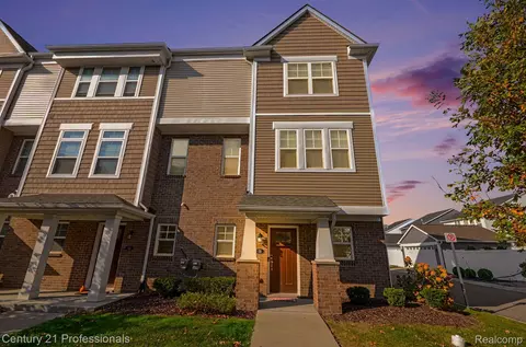 2500 Normandy #ROYAL, Royal Oak, MI 48073
