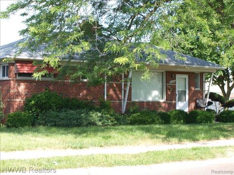 4689 Walwit St, Dearborn, MI 48126 photo 1