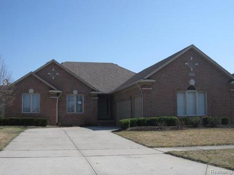 50130 Josephine Dr, Macomb, MI 48044 photo 1