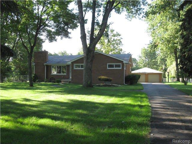 25935 Brest, Taylor, MI 48180 photo 1