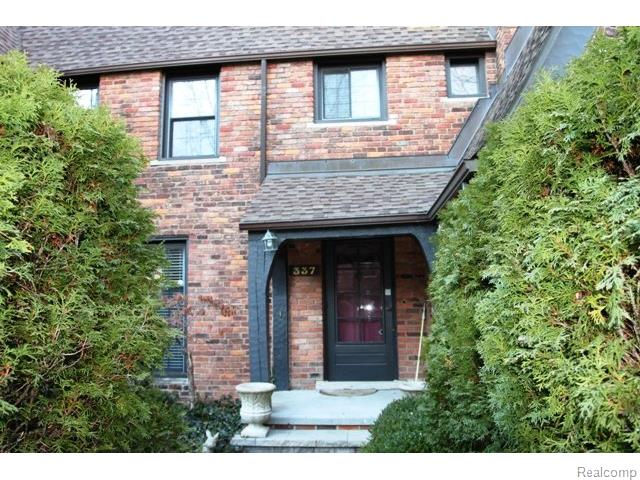337 Rivard Blvd, Grosse Pointe, MI 48230 photo 1