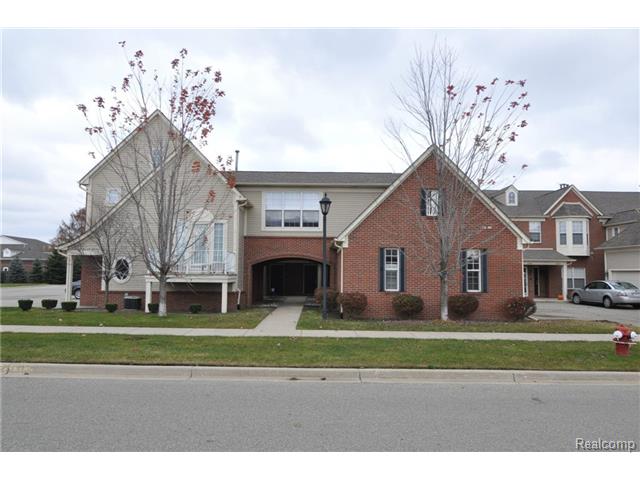 43390 Pendleton Cir, Sterling Heights, MI 48313 photo 1