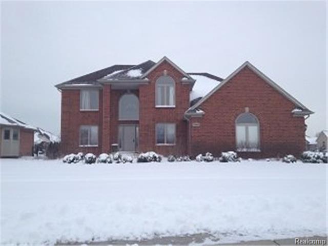 20402 Alexander Dr, Macomb, MI 48044 photo 1