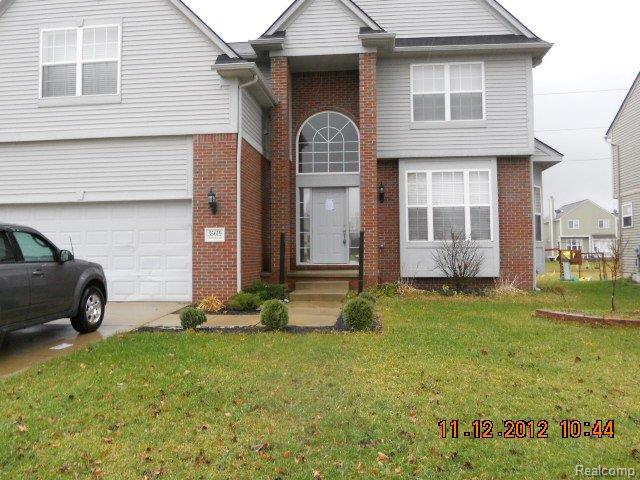 35619 Concord Dr, Romulus, MI 48174 photo 1