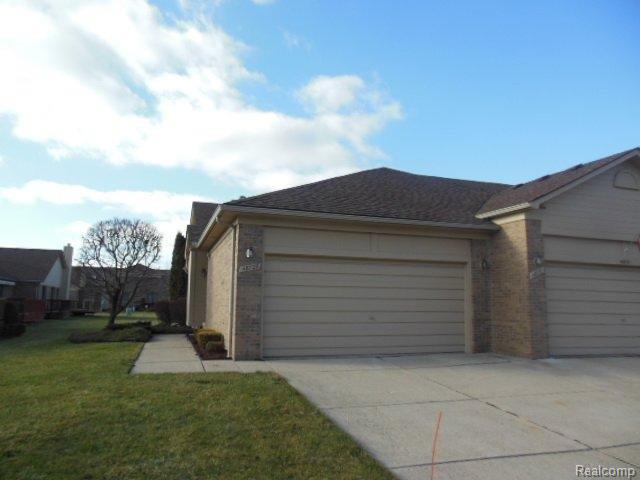 48729 Windmill Cir, Macomb, MI 48044 photo 1
