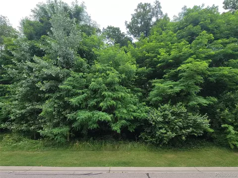 lot36 Pinemont, Hamburg, MI 48116