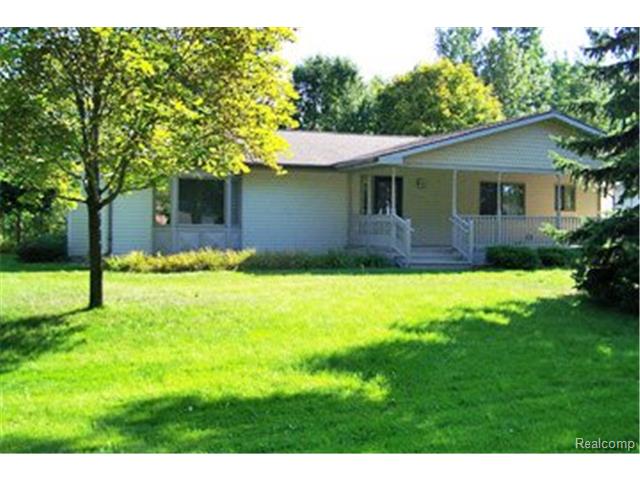 11535 Patrick Dr, Sebewaing, MI 48759 photo 1