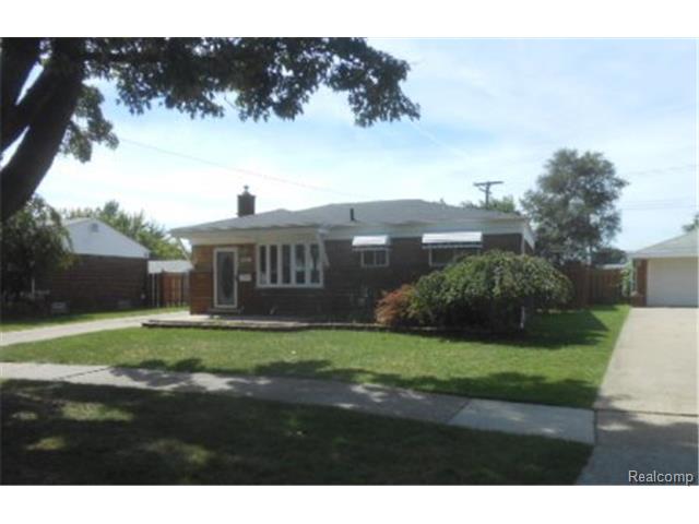 18102 Davidson, Fraser, MI 48026 photo 1
