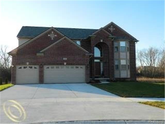 1867 Beech Ln, Troy, MI 48083 photo 1