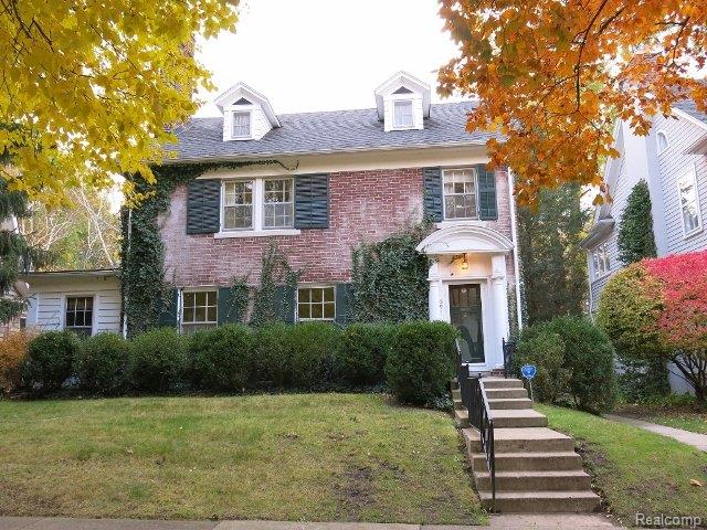 391 Washington Rd, Grosse Pointe, MI 48230 photo 1