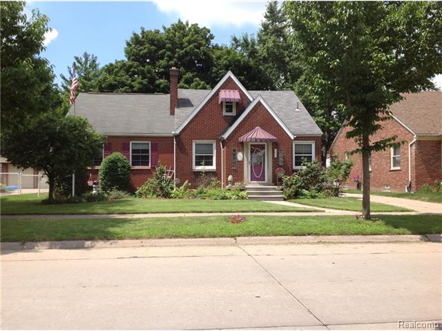 1424 Nowlin St, Dearborn, MI 48124 photo 1