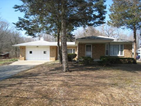 13170 Cogswell St, Romulus, MI 48174 photo 1
