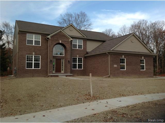 2253 Mayflower, Troy, MI 48085 photo 1