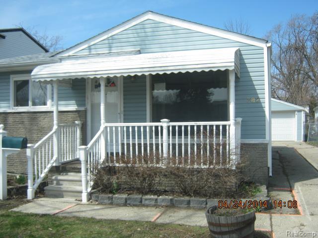382 W Jarvis Ave, Hazel Park, MI 48030 photo 1