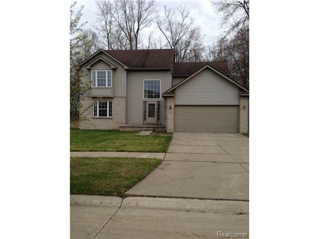 39123 Buckingham Dr, Romulus, MI 48174 photo 1