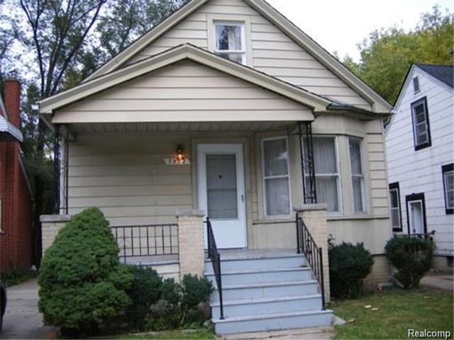 7332 Mansfield St, Detroit, MI 48228 photo 1