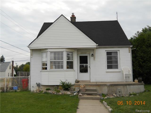 22003 Donald Ave, Eastpointe, MI 48021 photo 1