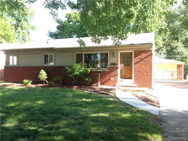 25661 Norfolk St, Dearborn Heights, MI 48125 photo 1