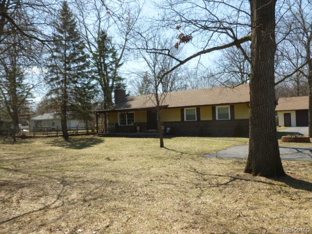10150 Ozga St, Romulus, MI 48174 photo 1