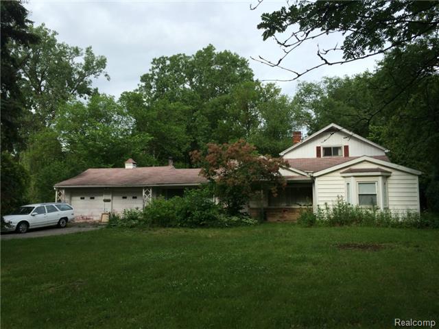 1800 Ormond Rd, White Lake, MI 48383 photo 1