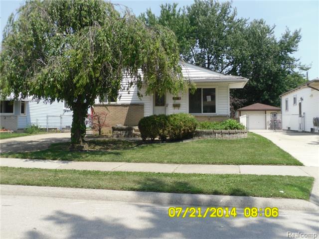 23333 Allor St, Saint Clair Shores, MI 48082 photo 1