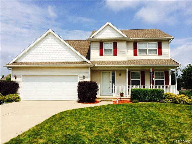 2827 Bonny Brook Dr, Howell, MI 48843 photo 1