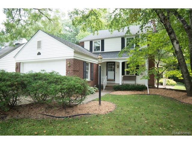 19 Danvers Ln, Dearborn, MI 48120 photo 1