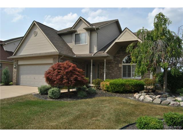 32944 Sand Piper Dr, Romulus, MI 48174 photo 1