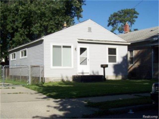 1434 College Ave, Lincoln Park, MI 48146 photo 1