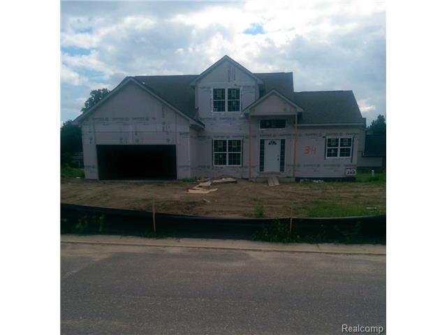 1639 Trace Hollow Dr, Commerce Township, MI 48382 photo 1