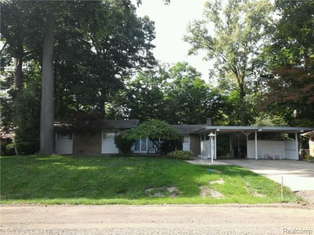 16143 Southampton St, Livonia, MI 48154 photo 1