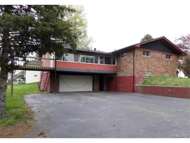 36550 Wick Rd, Romulus, MI 48174 photo 1