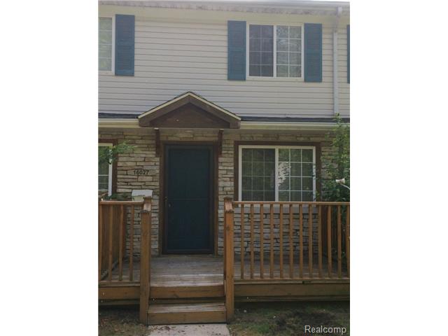 16027 Terrace Village Dr, Taylor, MI 48180 photo 1