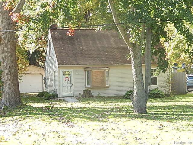 10183 S Stoney Creek Rd, Carleton, MI 48117 photo 1