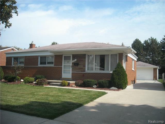 2931 Longmeadow Dr, Trenton, MI 48183 photo 1