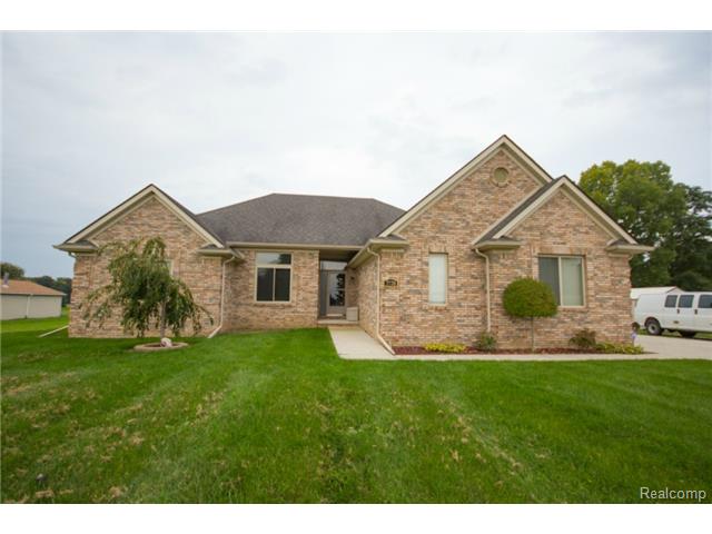 7770 Hough Rd, Almont, MI 48003 photo 1
