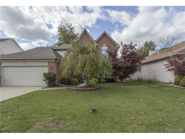 19029 Harrison Ave, Livonia, MI 48152 photo 1