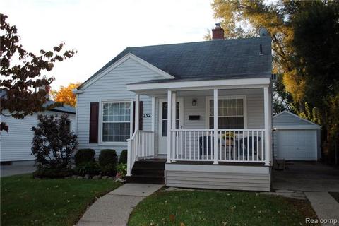 232 Devillen Ave, Royal Oak, MI 48073 photo 1