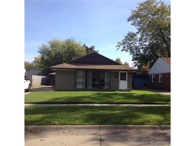 18605 Koester St, Riverview, MI 48193 photo 1