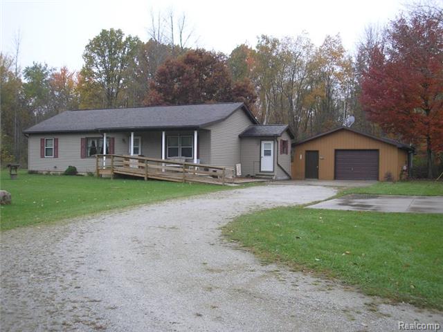 1436 Riley Rd, Caro, MI 48723 photo 1