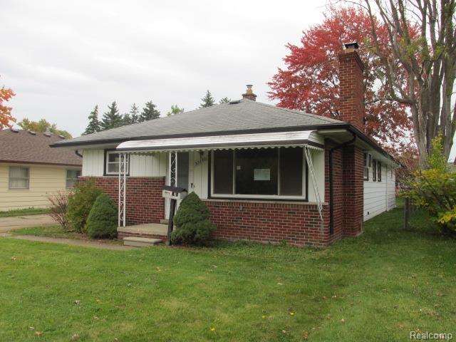 33792 Otto Ave, Fraser, MI 48026 photo 1